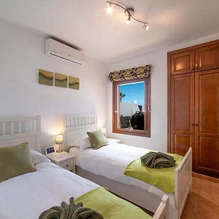 Βίλα Maderita - Lovely 3 Bed In