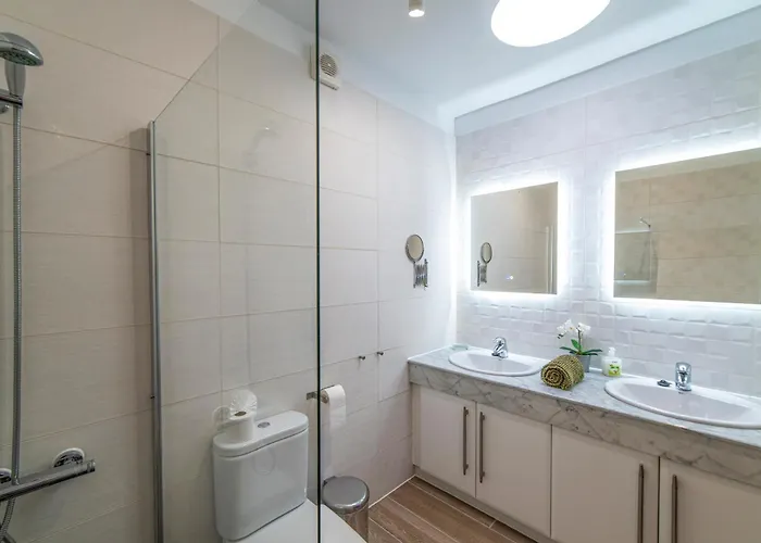 Maderita - Lovely 3 Bed In *